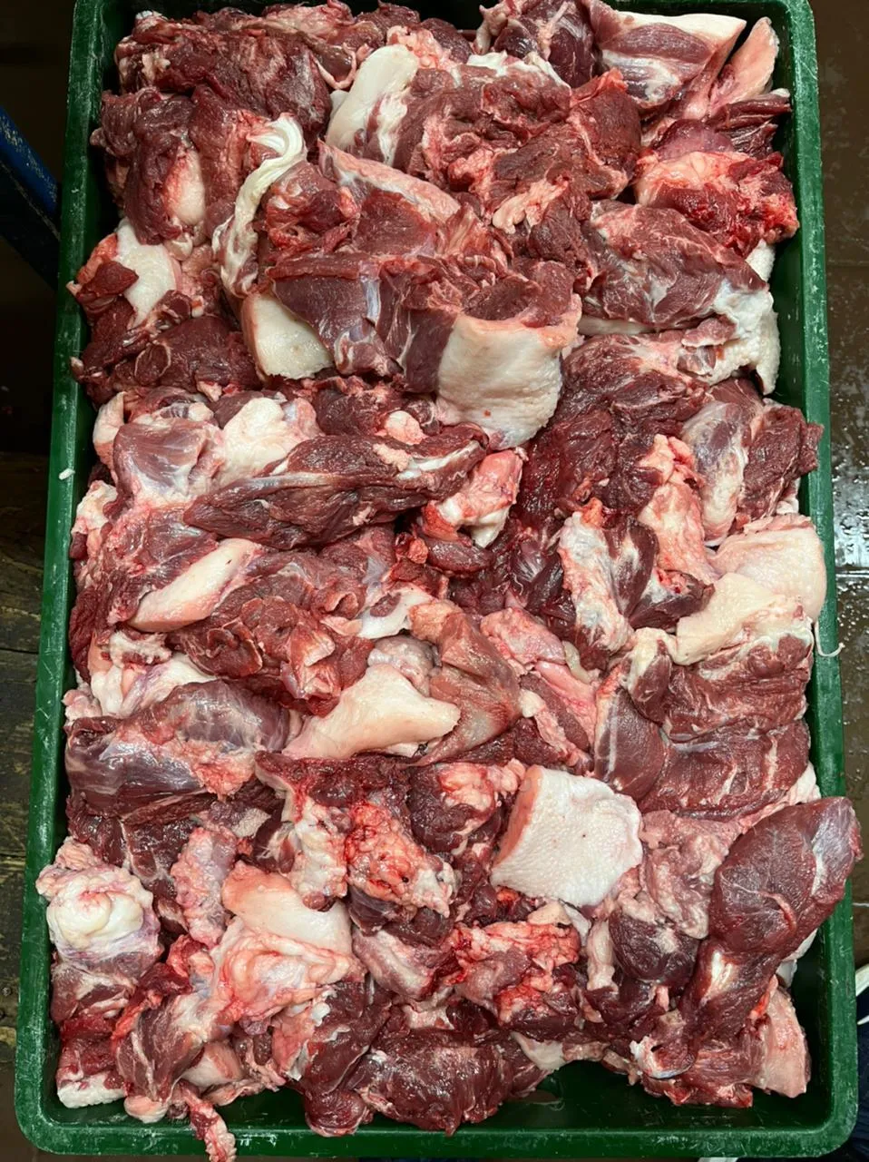 мясо (тримминг) свиных голов нежирное в Кургане